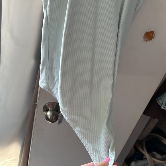 Abercrombie ribbed light blue bodysuit - Picture 2 of 5